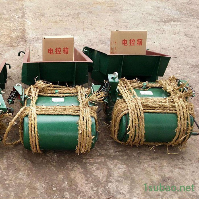GZ3电磁振动给料机磨机雷蒙磨粉体包装机喂料机图3