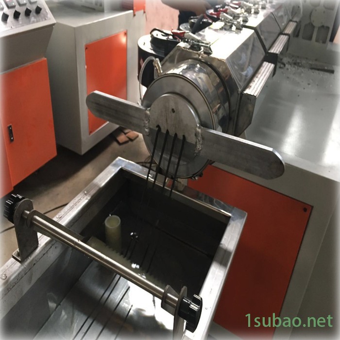 PVC粉料塑料造粒机生产线图7