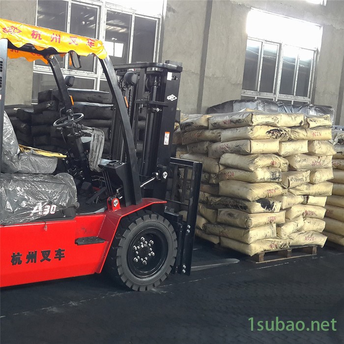 高色素炭黑930L同款色素碳黑、高色素炭黑适用于皮革染色，色浆调色亦可用于PVC及高光母粒的染色、黑色粉图5