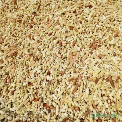 玉米芯粉碎机 食用菌玉米棒芯加工设备 颗粒饲料磨粉机 玉米芯加工设备