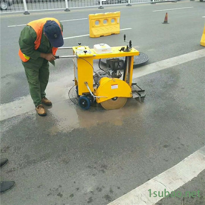 圆弧下水道切割机 圆形井盖切割机 井盖圆周路面切割机图8