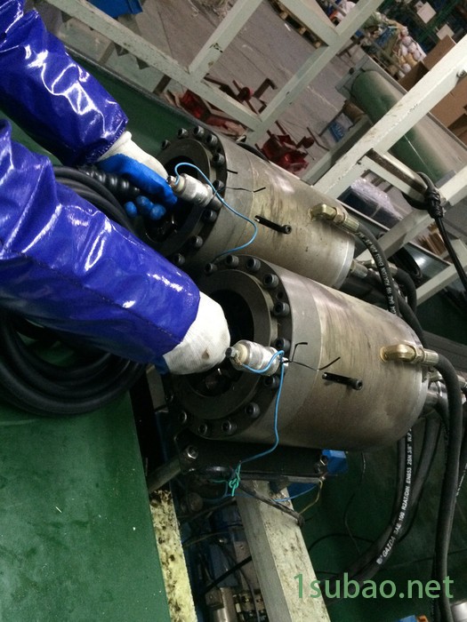 力哲LZTBCX-62清洗机管 树脂管专用高精度带抽芯 扣压机 扣管机 缩管机 压管机图6