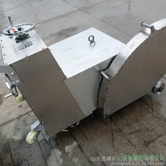 高效率电动马路切割机 大型手推式锯片切割机 能切半米深度的路面切割机图3