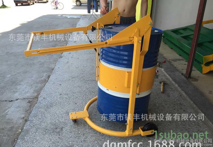 油桶倒料车 机械式油桶翻转车 油桶手推搬运车图2