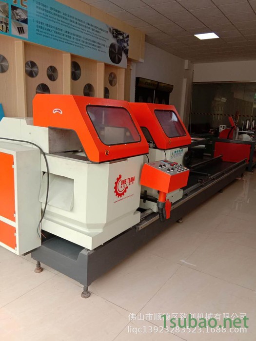 数控45度双头铝材切割机图3