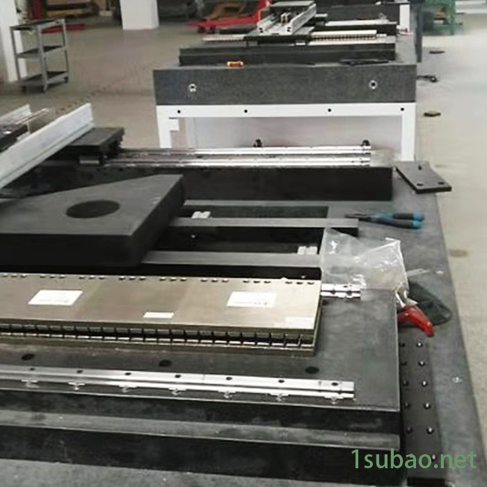 PCB板激光切割机 适用于铜铝基板及类金属激光切割光纤激光切管机精密数控切割机图4