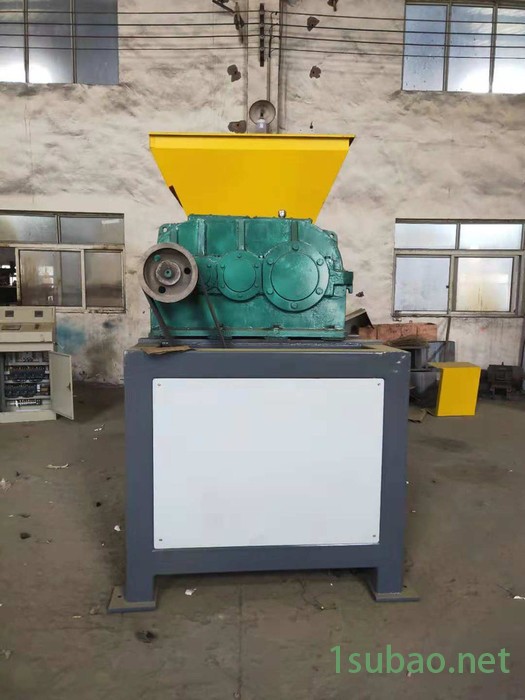 泸马800型 双轴编织袋撕碎机加料再生破碎机  粉碎机双轴编织袋撕碎机 多功能破碎机厂家撕碎机图4