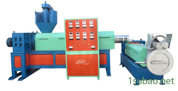 一套塑料造粒机的价格 塑料颗粒制造机 塑料颗粒生产机 塑料颗粒制造机  再生塑料颗粒造粒机图4