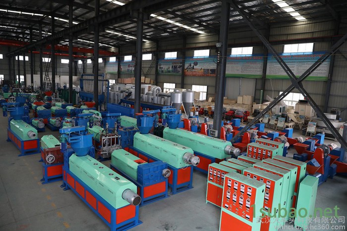 一套塑料造粒机的价格 塑料颗粒制造机 塑料颗粒生产机 塑料颗粒制造机  再生塑料颗粒造粒机图3