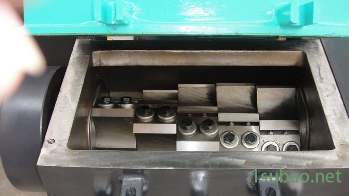 供应广州塑料粉碎机 佛山强力粉碎机 爪刀型破碎机图3