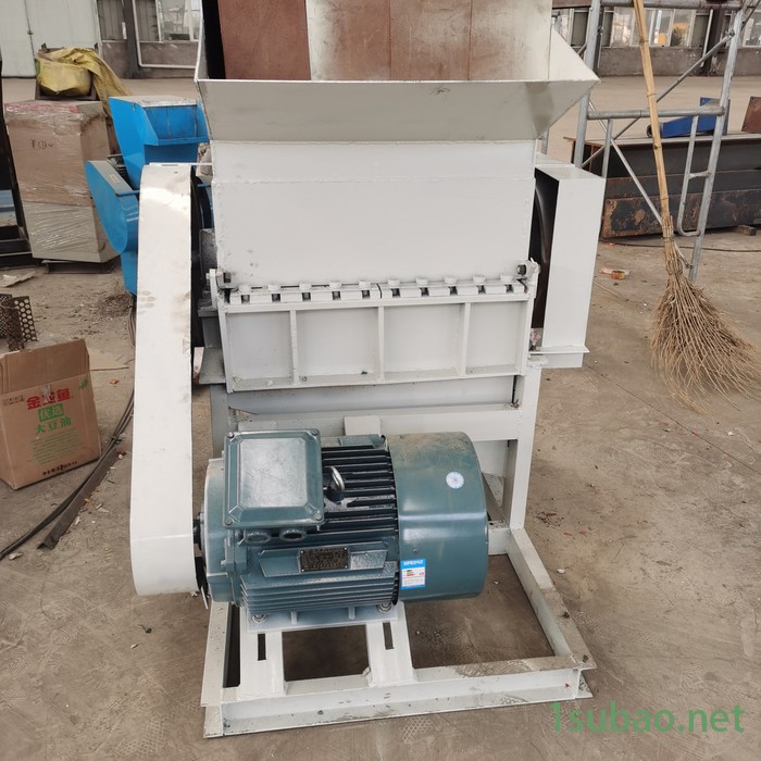 塑料粉碎机厂家  小型塑料粉碎机瓶子破碎机塑料粉碎机 昌鑫图2