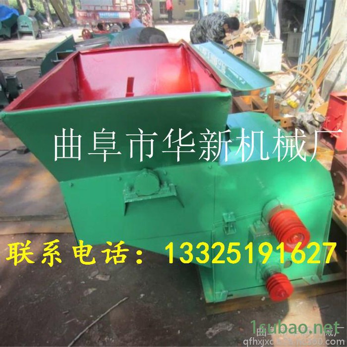 嘉祥县秸秆草粉机 带轮子移动饲料粉碎机 养牛场饲料粉碎机 电瓶塑料壳粉碎机图3