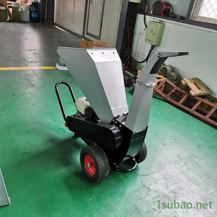 大型木头粉碎机 卧式柴油强力树枝粉碎机 毛竹大功率的破碎设备 苗木枝条打碎机图4