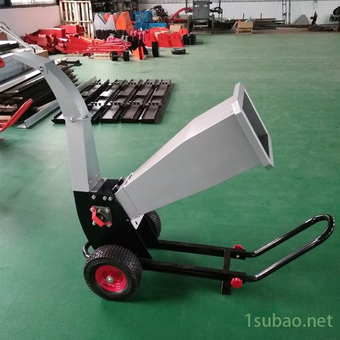 大型木头粉碎机 卧式柴油强力树枝粉碎机 毛竹大功率的破碎设备 苗木枝条打碎机图3