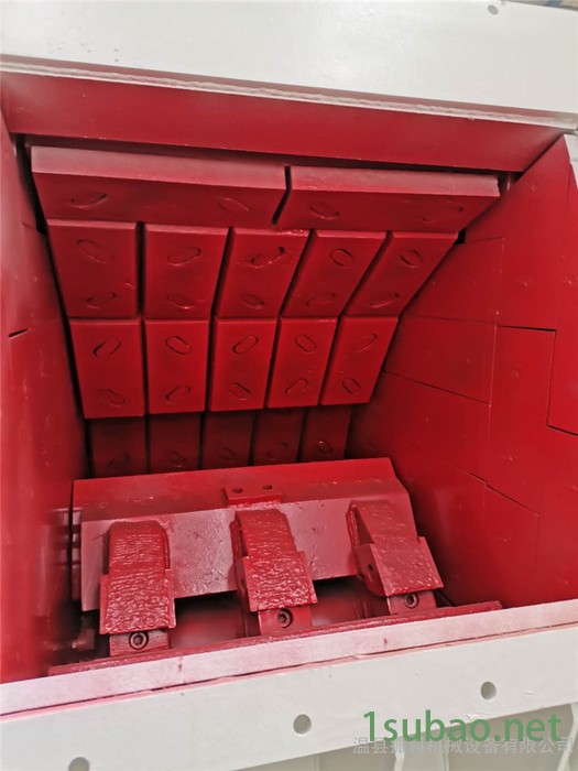 哈尔滨 小型矿山岩石反击破碎机 花岗岩破碎机价格 耐磨反击式粉碎机设备 强力反击破碎机厂家图2