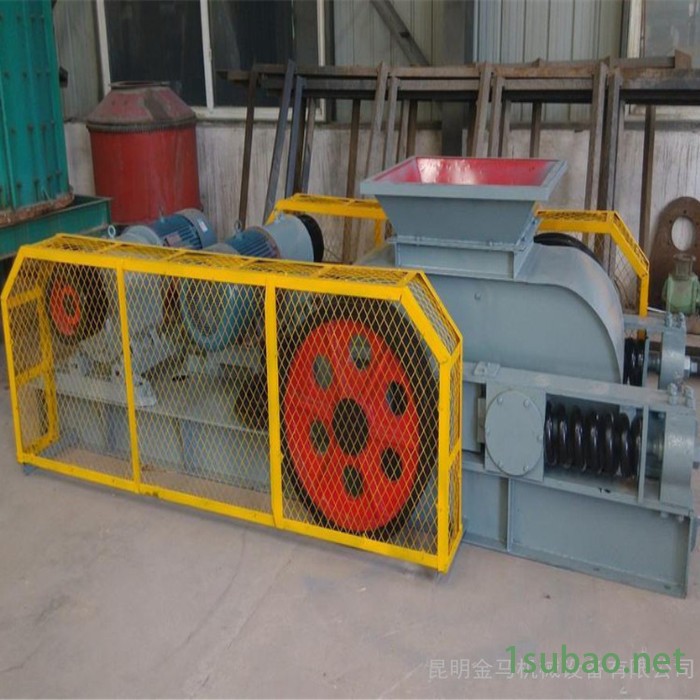 2PG250x400型对辊式制砂破碎机 石灰石强力对辊粉碎机 煤矸石双辊机 液压双齿辊破碎机满1000元包邮图2