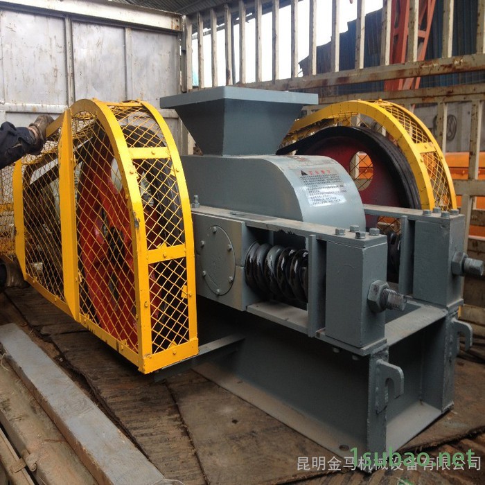2PG250x400型对辊式制砂破碎机 石灰石强力对辊粉碎机 煤矸石双辊机 液压双齿辊破碎机满1000元包邮图7