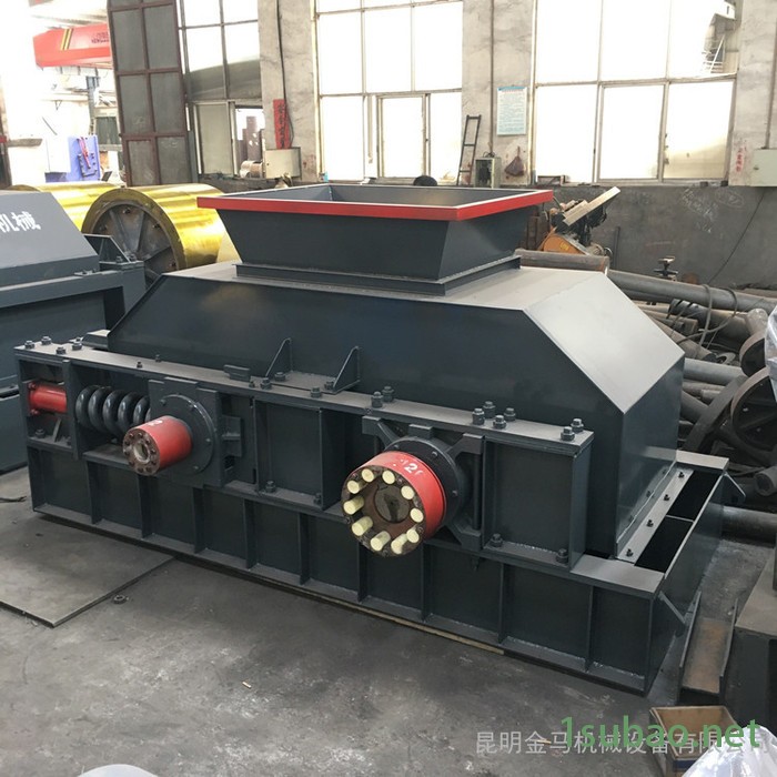 2PG250x400型对辊式制砂破碎机 石灰石强力对辊粉碎机 煤矸石双辊机 液压双齿辊破碎机满1000元包邮图5