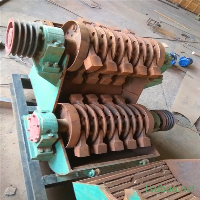 豫晓重工现货供应YX-600*400双级粉碎机页岩破碎机塑料粉碎机图3