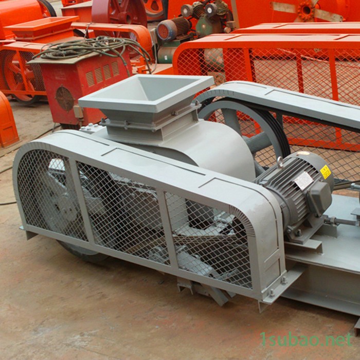 对辊建筑垃圾粉碎机 鹅卵石河卵石对辊式制砂机 花岗岩石子破碎机  加气块砖对辊破碎机 风化石对辊粉碎机图5