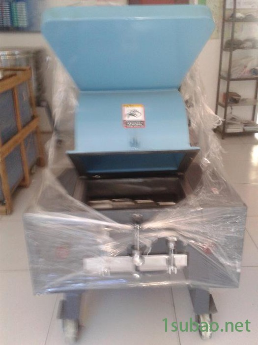 11KW塑料粉碎机 立式粉碎机 质量保证图2