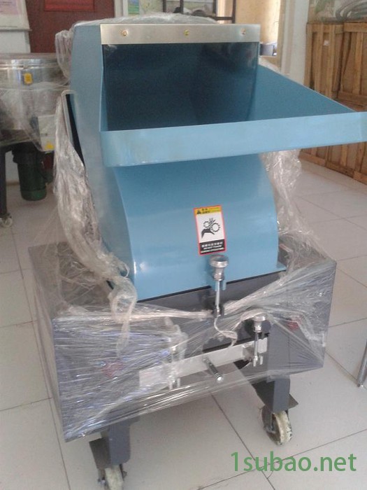 5.5KW塑料粉碎机 专业销售图2