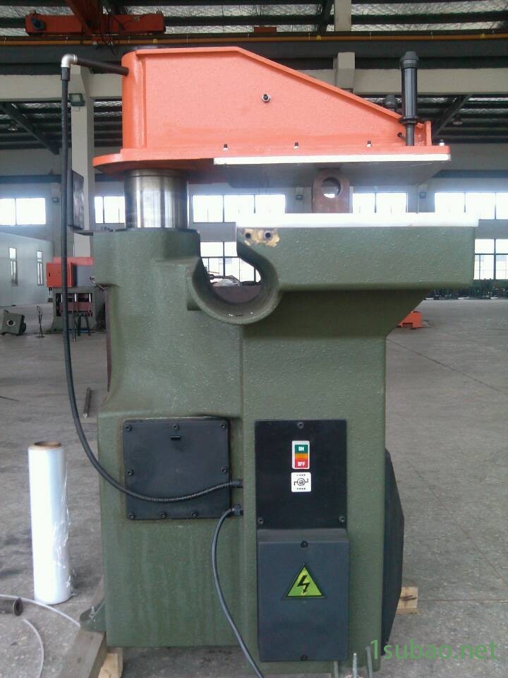 华英 XCLB4 HYA4手套裁断机 手套下料机 手套模切机 纸板裁断机图2