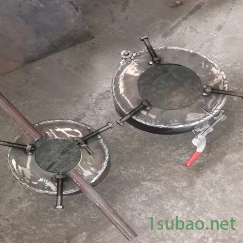 聚氨酯发泡机配套模具法兰直径219-1020，穿管机发泡平台图2