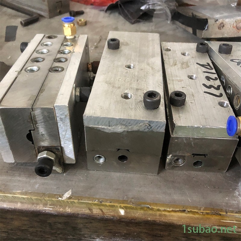 衡水亿通 玻璃钢模具 拉挤模具 模压模具 匹配设备 减少堵断 加速生产图2