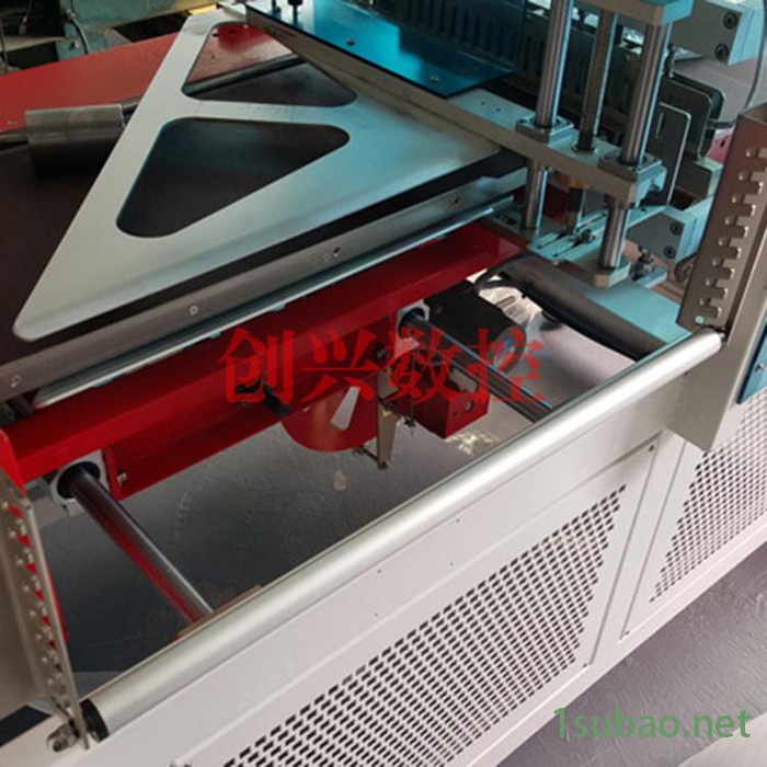 五金工具热收缩包装机图4