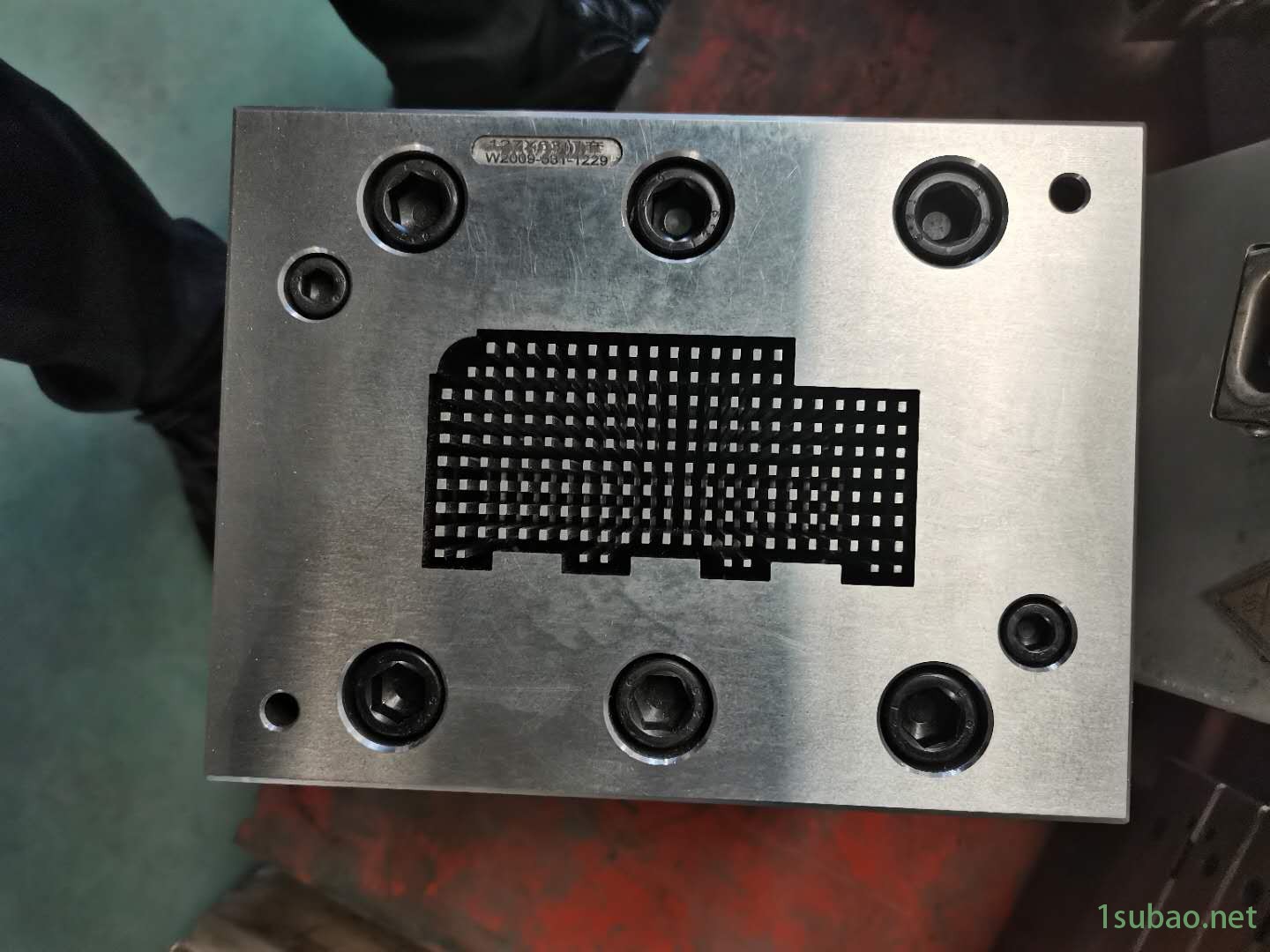 一柯挤出模具3cr17型材挤出模具耐磨耐腐使用寿命长图2