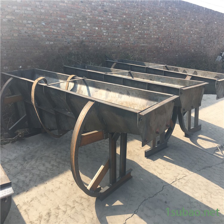 防撞隔离墩钢模具，防撞墙模具，防撞隔离带模具图2