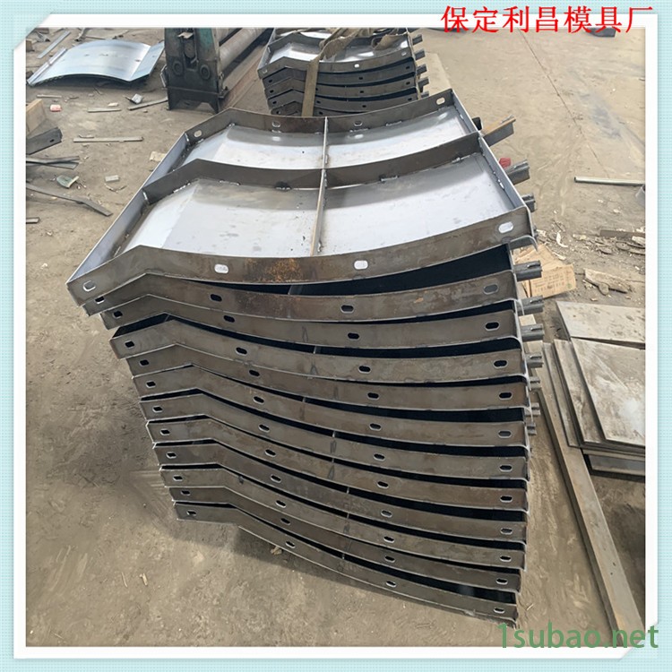 公路混凝土防撞墩模具 水泥桥梁防撞护栏模具 隔离墩模具 新泽西护栏模具图2