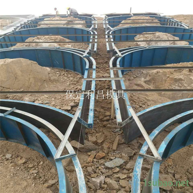 高铁拱形骨架模具加工 拱形骨架模具厂 保定华旭厂家图2