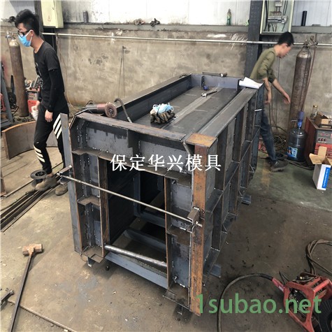 卓亿模具 矩型渠钢模具 矩型渠模具 公路矩型渠模具图2