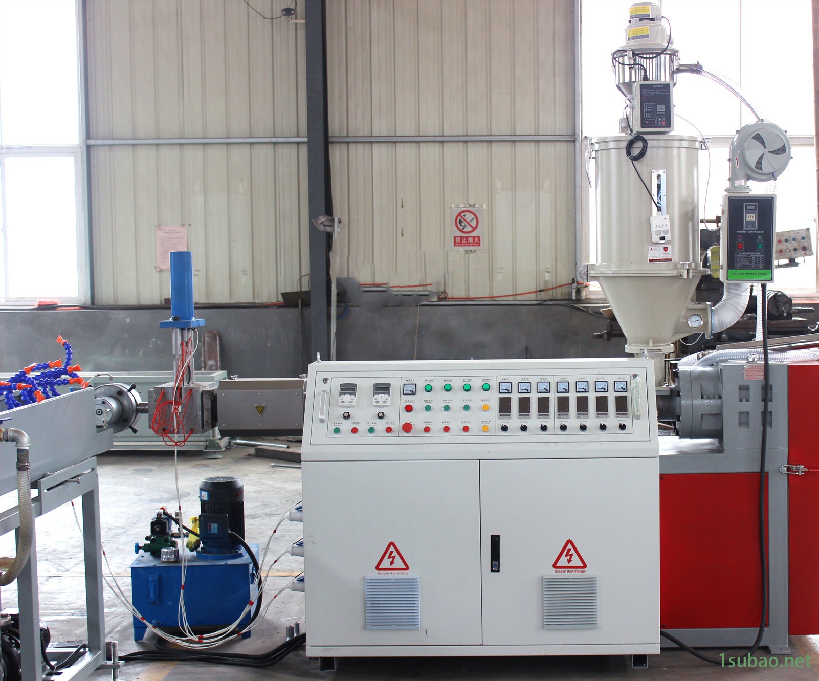 SJWQG-Z45×28,PVC纤维增强管生产设备,PVC纤维增强软管设备生产厂家,PVC缠绕管机组设备,中瑞塑机图2