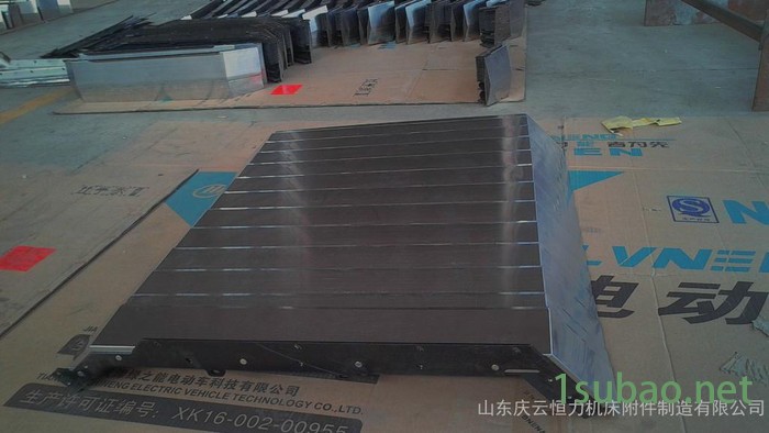 专业自主生产自主销售，精诚合作、 ，全系列机床附件防护罩排屑机拖链软管工作灯图3