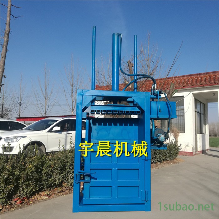 铁桶挤扁液压打包机 宇晨易拉罐塑料瓶打包机 塑料瓶易拉罐压缩成型机图6