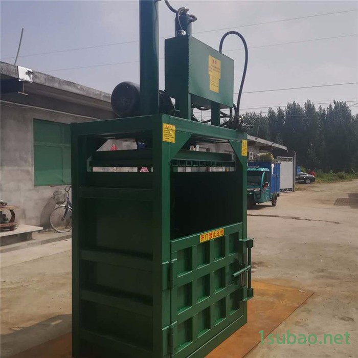 布匹编织袋液压打块机 富兴废料压缩机 下脚料打包压缩成型机图7