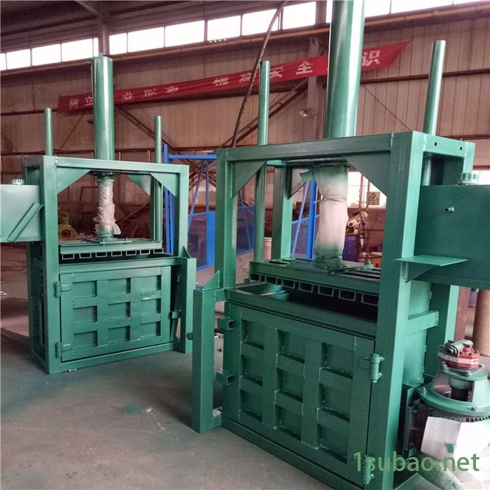 布匹编织袋液压打块机 富兴废料压缩机 下脚料打包压缩成型机图4