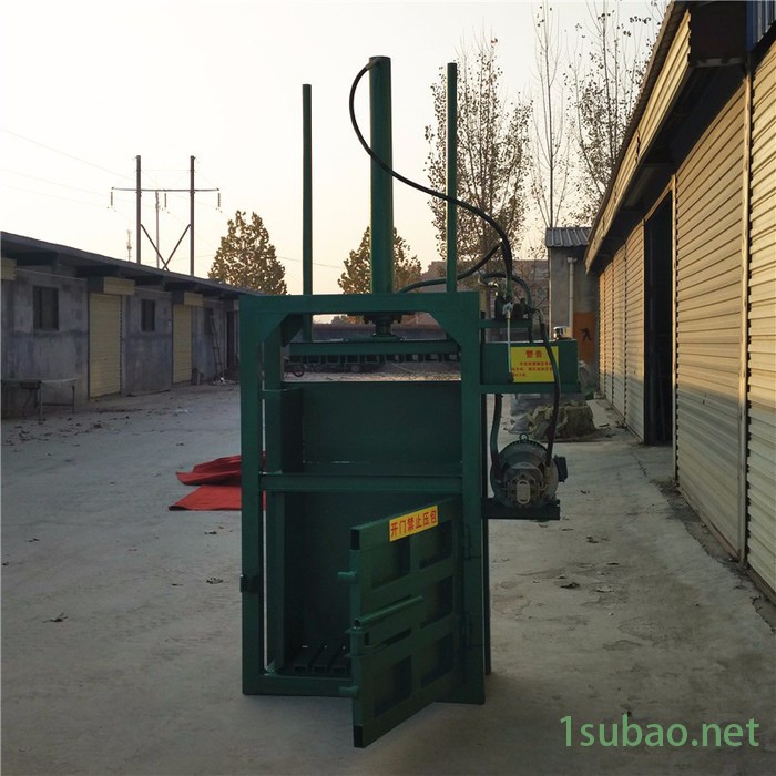 服装压缩机废纸箱子打块机 电动铁皮压缩成型机 牧草打包机厂家图5