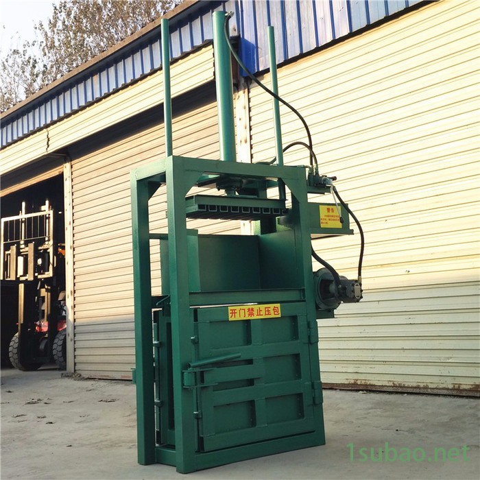 服装压缩机废纸箱子打块机 电动铁皮压缩成型机 牧草打包机厂家图6