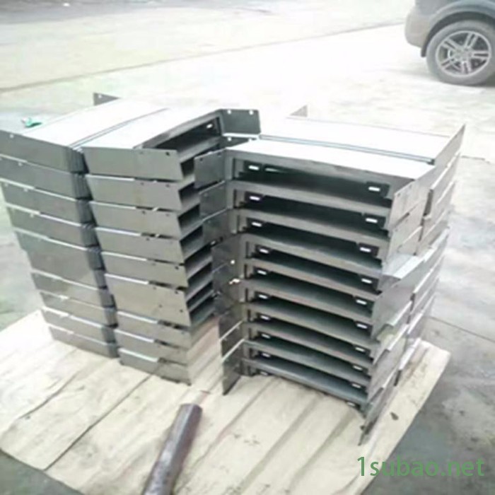 导轨式机床防护罩近期价格 ****价廉机床护罩 导轨式加工中心机床附件钢板罩图2