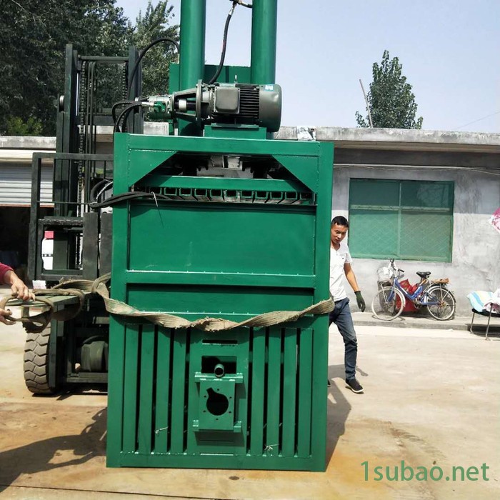 张家港市废料压缩成型机 山西10吨药材打包机 启航皮奶粉罐压缩机价格图8