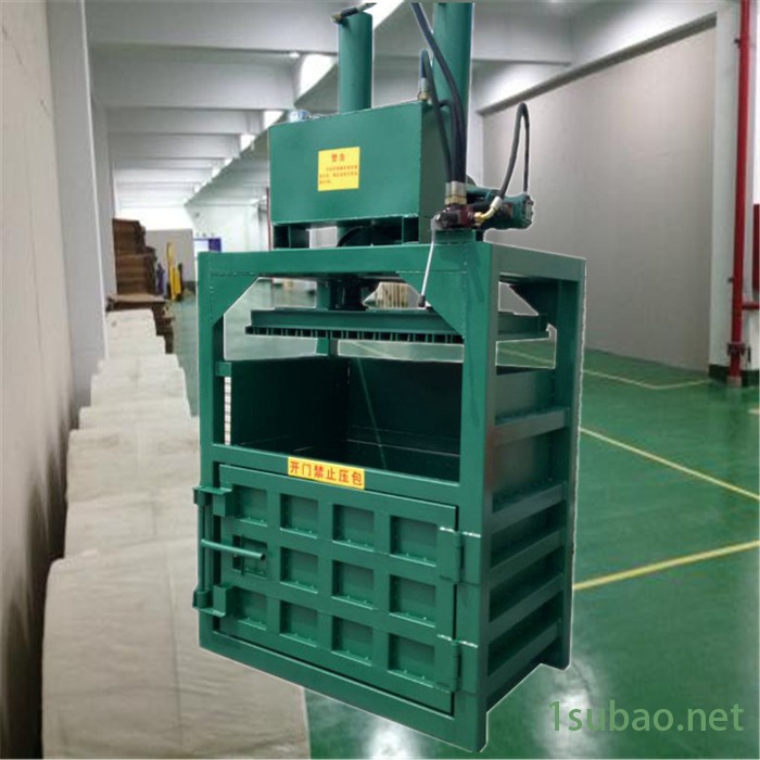 油桶立式压块机 下脚料打包压缩成型机 塑料挤压机富兴图7