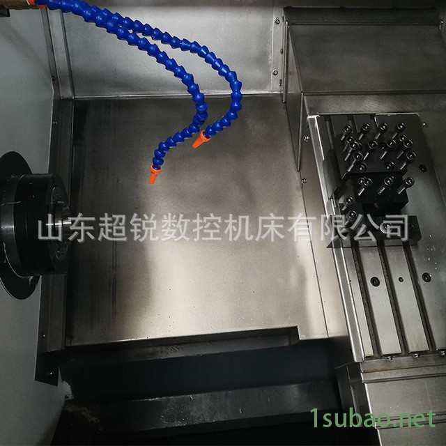 厂家直销斜床身32数控车床 线轨数控车床 小型斜导轨数控车床6332图2