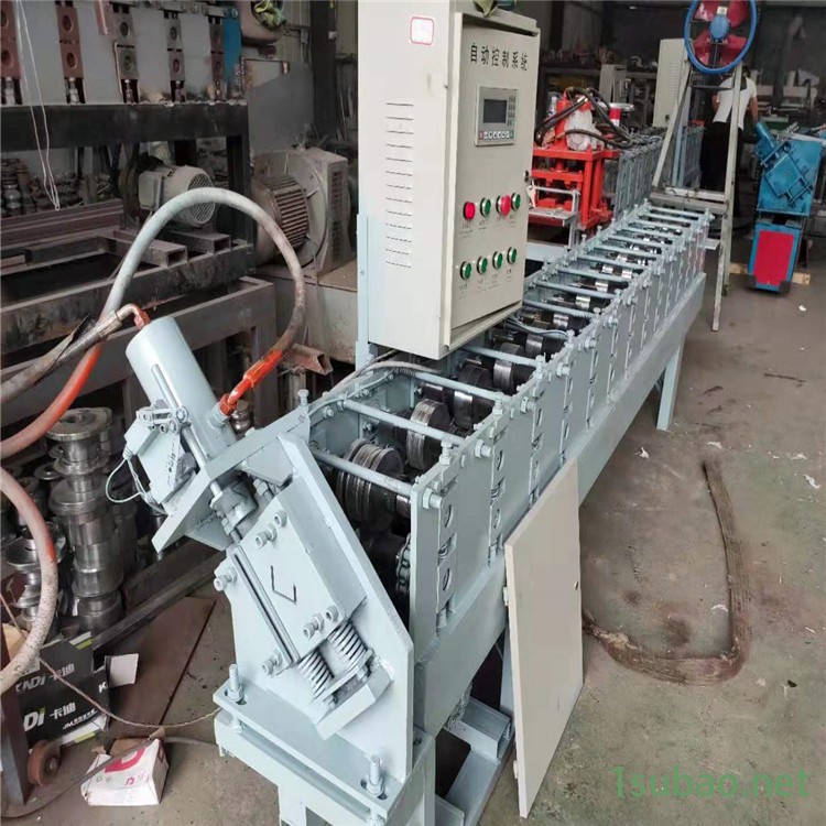 厂家直销宏霖机械 货架C型材设备 C型槽设备 液压数控定尺切断图7