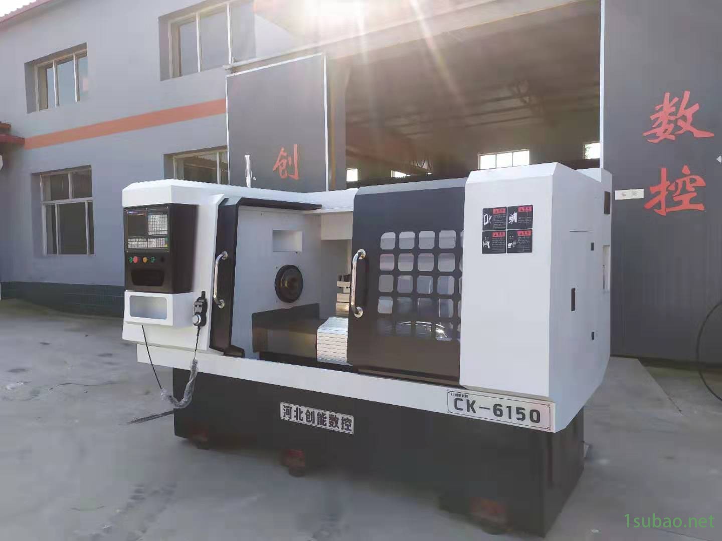 热销CK-6150        型号齐全     自动化数控车床     卧式全防护图6