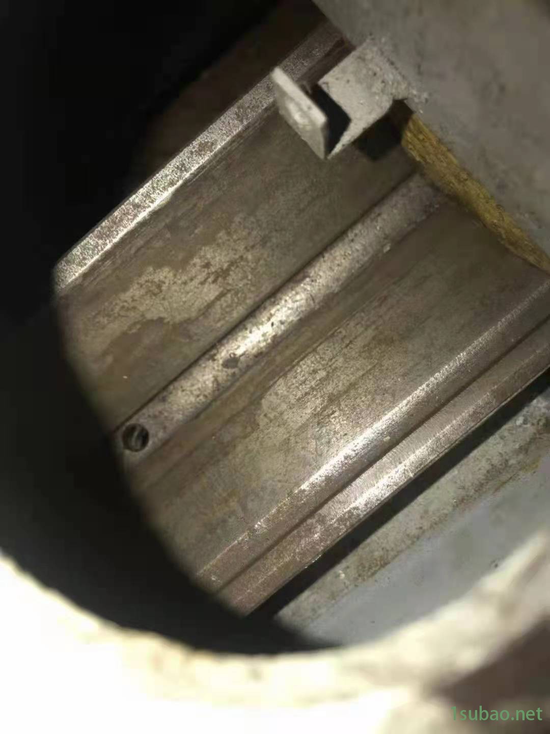 机械厂急售二手上海M1432Bx1米外圆磨床二手1米外圆磨二手上海磨床图2