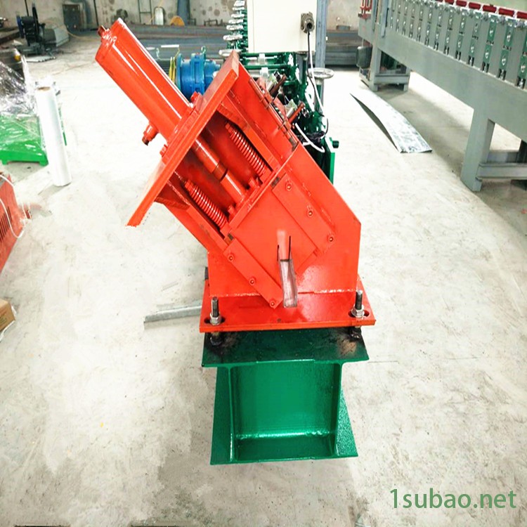 厂家定制宏霖机械  80超市货架托盘C型槽设备 C型槽设备 液压数控定尺切断图7